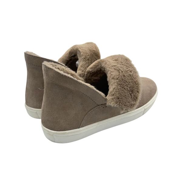 GB Gianni Bini Taupe Gray Suede Soft Faux Fur Fold Down Ankle Boots Sneakers - Picture 4 of 11